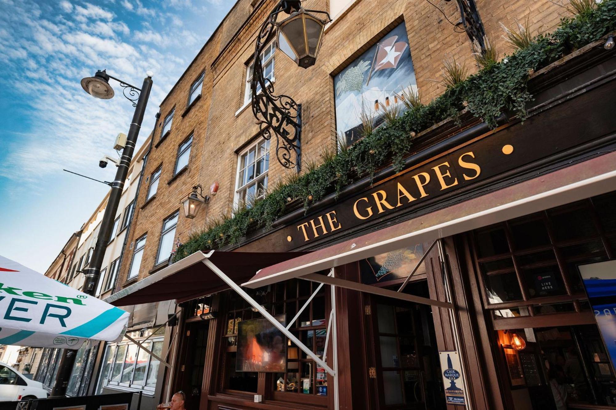 מלון סאות'המפטון The Grapes Pub מראה חיצוני תמונה