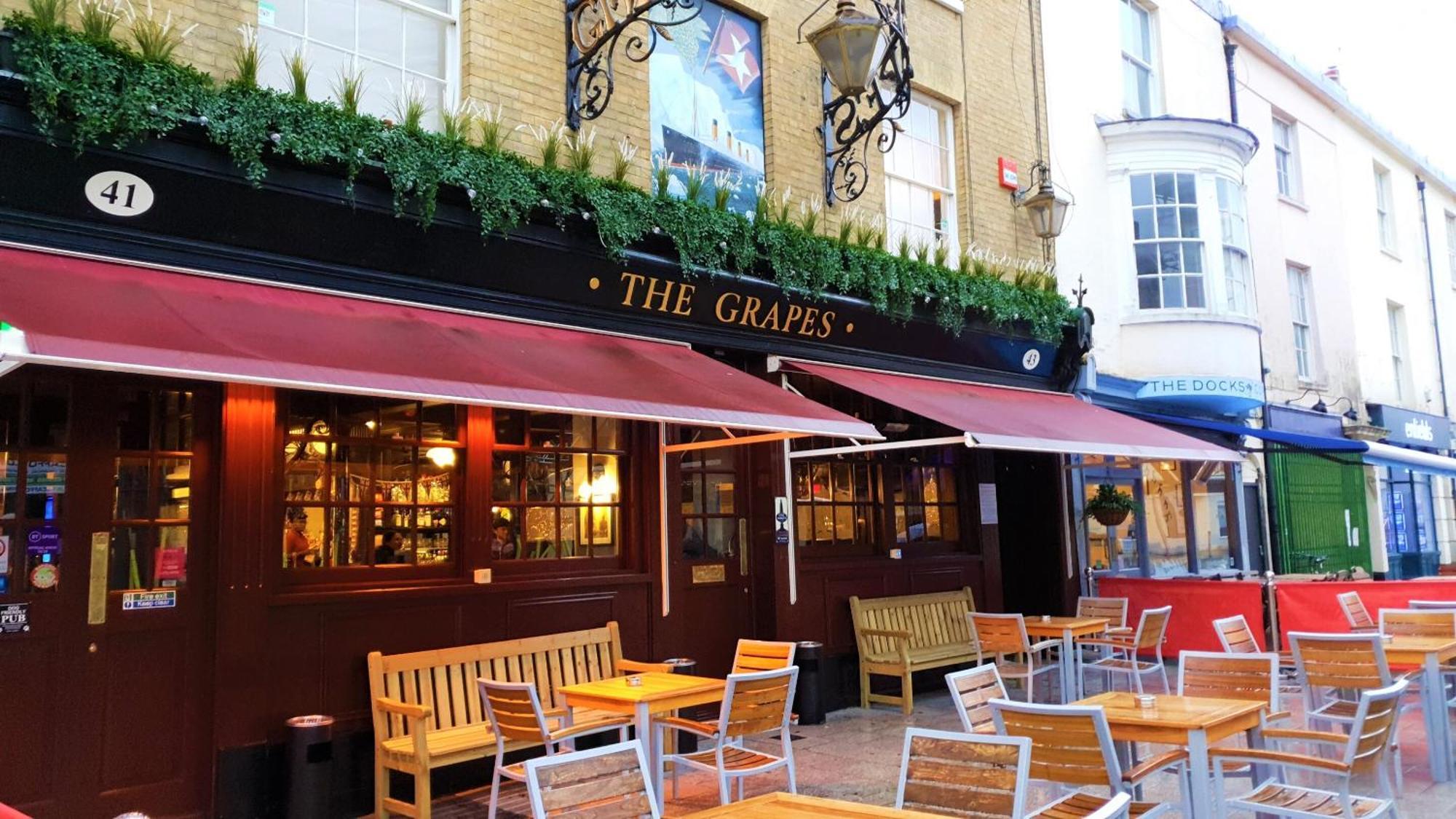 מלון סאות'המפטון The Grapes Pub מראה חיצוני תמונה